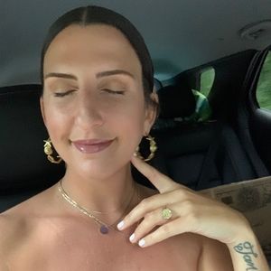 Meet your Posher, Liv